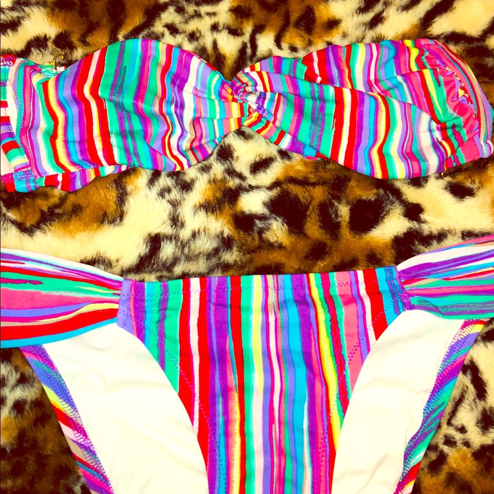 Beautiful multi colored 2 piece Bikini